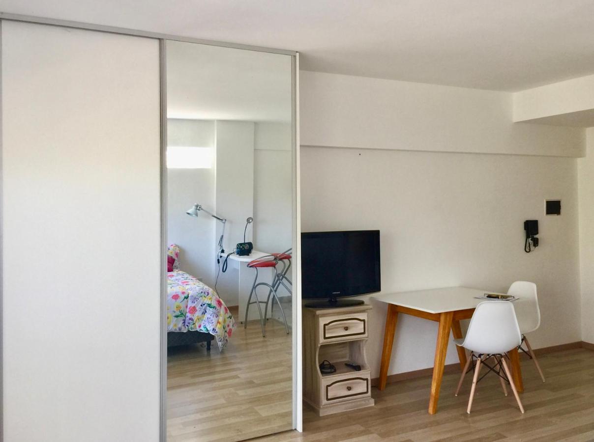 Un Espacio Moderno En Caballito ブエノスアイレス エクステリア 写真